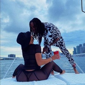 Meet your Posher, Bb